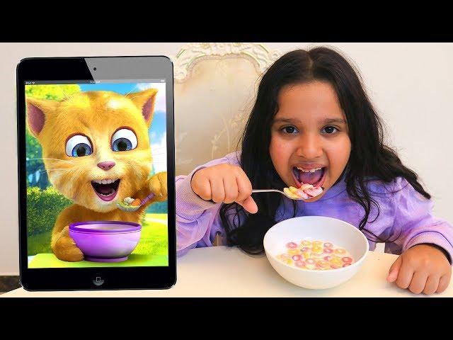 شفا تاكل مع القط المتكلم !!  Eating and Playing with ginger