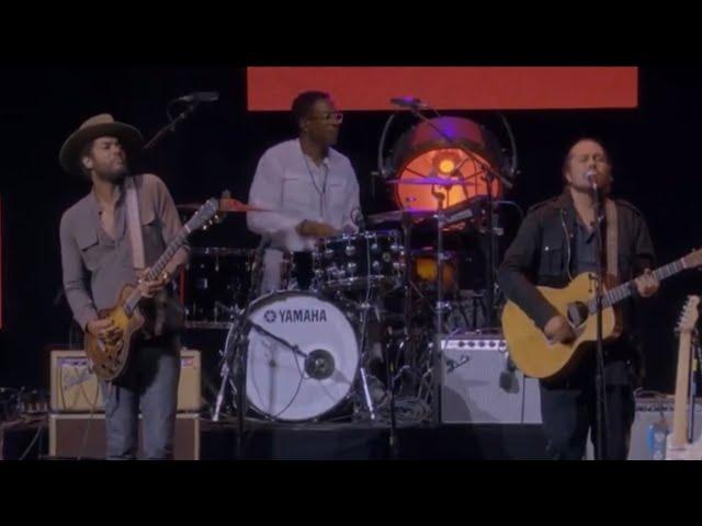 Citizen Cope & Gary Clark Jr. “Son’s Gonna Rise” @ Crossroads Guitar Festival 2019