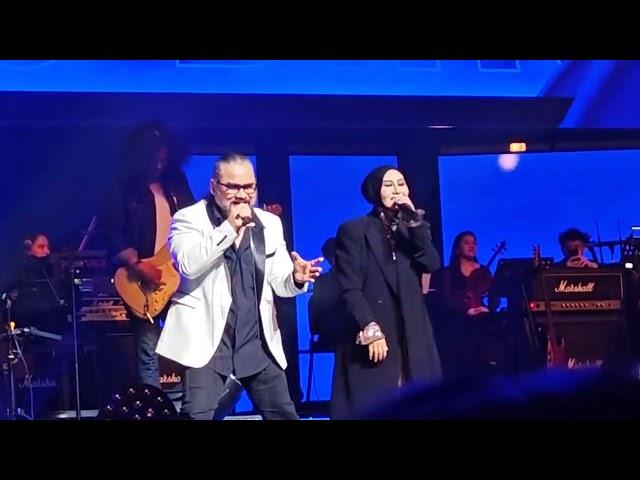 Ella - Baldu Biru & Sejati ft. Dato' Awie (Live)