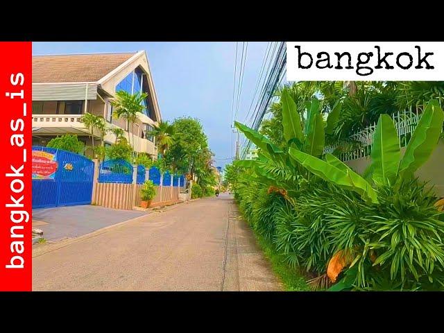 bangkok morning walk - bts bearing area - 2024