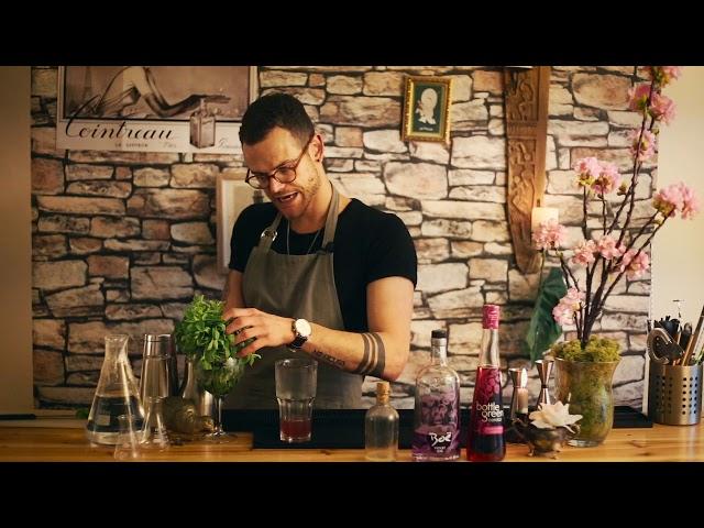 The Humble Bartender crafts a Boë Violet Gin cocktail