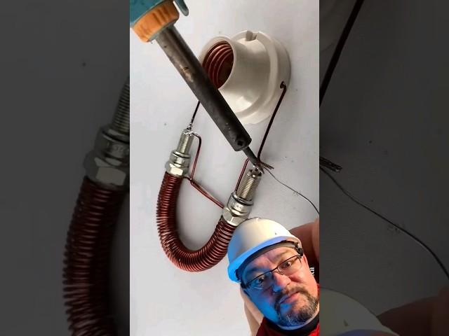 Венгерский инженер уделал ЭЙНШТЕЙНА! #diy #automobile #electric #секрет #энерголикбез #юмор