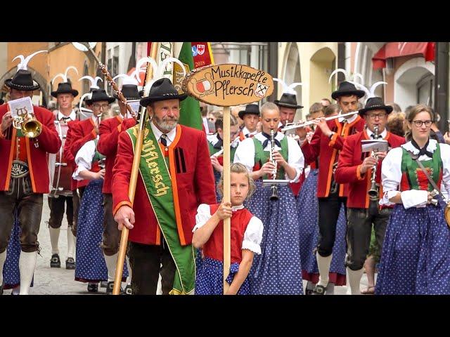  Marching music from South Tyrol - Traditional Tyrolean brass band music