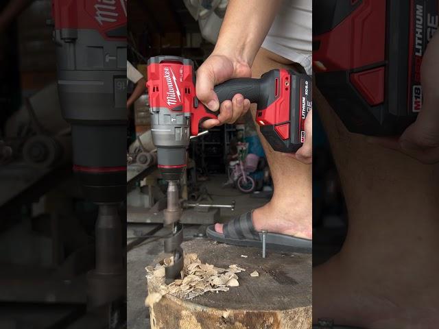 khoan gỗ 2 loại pin mẫu siêu xã