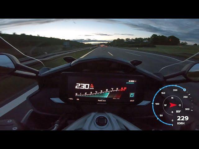 BMW K1600GT GPS Topspeed