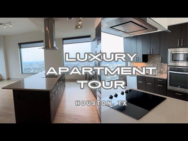 LUXURY HIGH-RISE APARTMENT TOUR IN HOUSTON’S MONTROSE AREA 