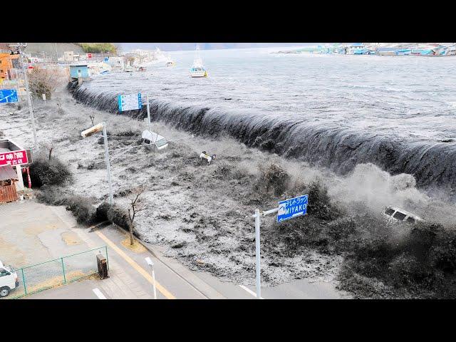 Biggest Tsunami Waves in Japan Caught On Video