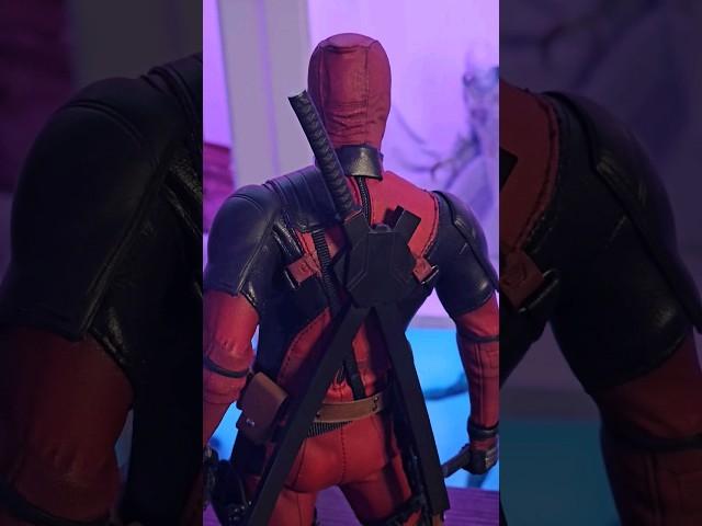 Hot Toys Deadpool FIGURE is SO GOOD! Turn Him AROUND!  #hottoys #deadpool #marvel #actionfigures