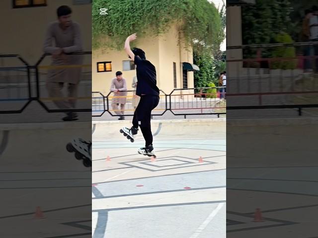 skating on 1 wheel#hamzaskater #ayazskatingclub #shortvideo #skating #viralvideo