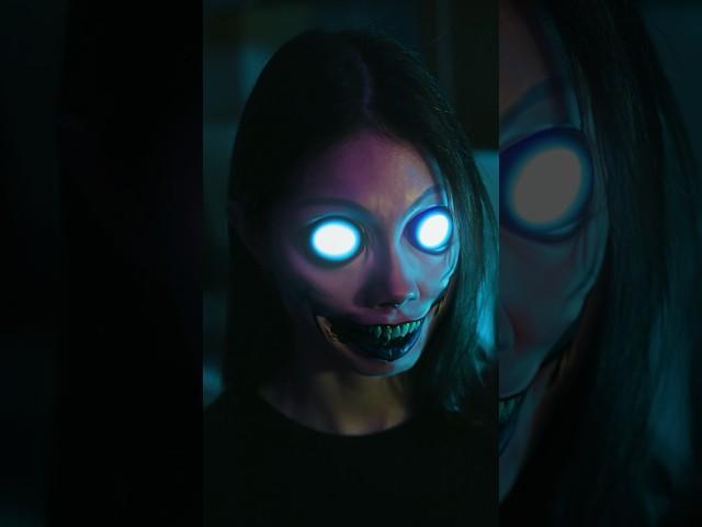 THIS HORRIFYING CREATURE appears when a girl stops texting a guy ️  #horrorshorts #skit #creepy