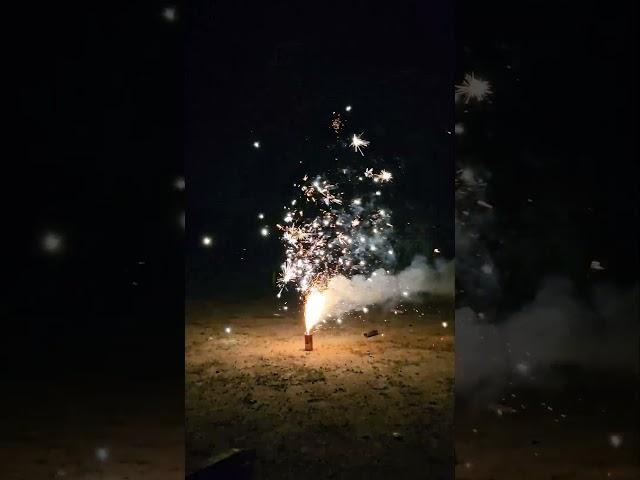 Hero Crackling Fountain from Sony Fireworks #diwali #fireworks #sivakasi #crackers #pattasu #sonny