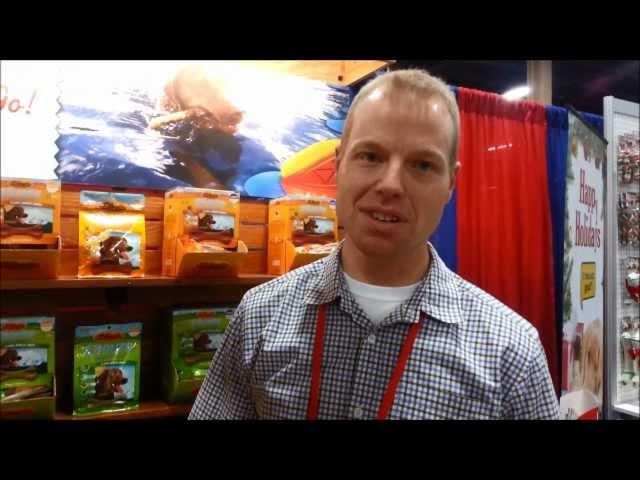 CanvasPet.com Speaks with Grant from Zuke's at the 2012 SuperZoo about the Benefits of Z-Bones