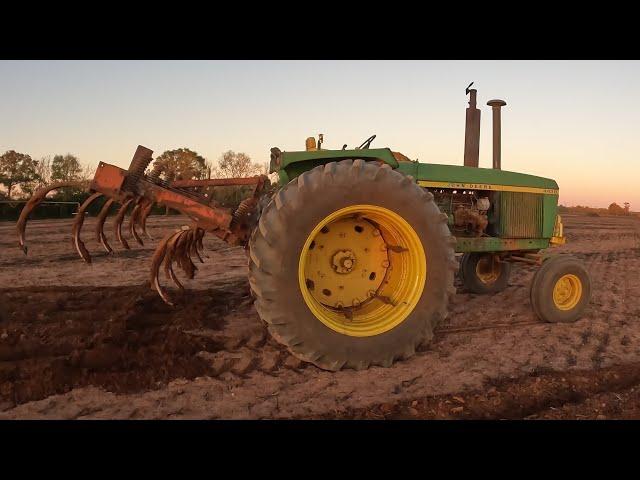 Chisel Plowing with JD 4430