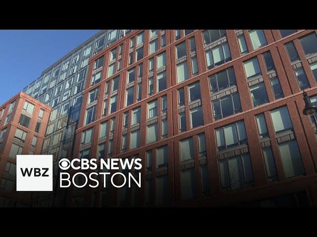 Boston police investigate "suspicious" death of woman in South End apartment building