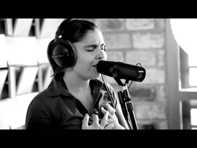 Dani & Debora Gurgel Quartet | Every little thing she does is magic