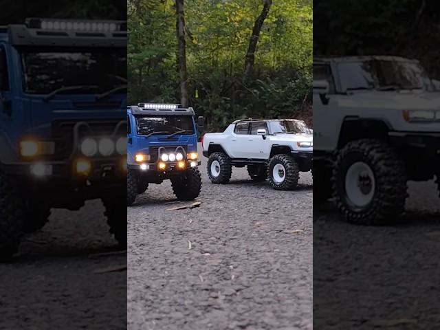 FMS FCX18 HUMMER EV VS. HOBBY PLUS CR18P ARKTOS HIGH SPEED DRAG RACE !!!