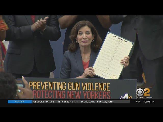 New York enacts sweeping gun control laws