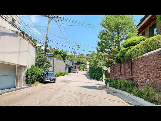 [4K] Oscar Movie "Parasite" Film Location Alley in Seongbuk-dong Seoul 서울 성북구 대사관로 성북동 영화 기생충 촬영지