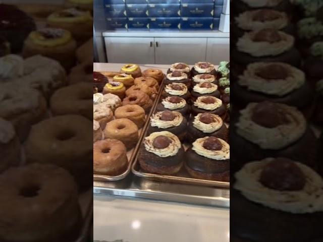 I FINALLY GOT TO TRY THE TIKTOK VIRAL DONUTS#sainthonoredonuts #donuts #lasvegas