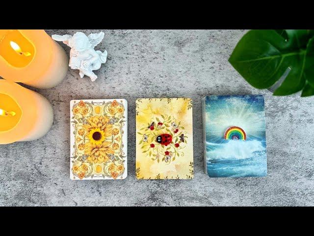 SOMETHING REALLY GOOD IS COMING YOUR WAY! | Pick a Card Tarot Reading