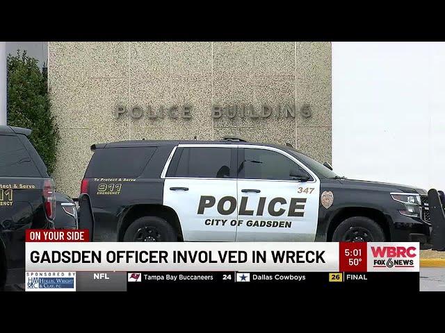 Gadsden police officer involved in wreck