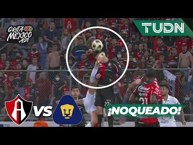 ¡NOQUEADO! Momento de tensión con Angulo | Atlas 0-1 Pumas | Grita México AP2021 Semis | TUDN