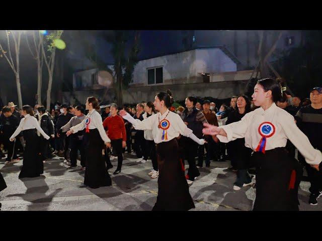 Tibetan dance 《呷德朵玛》