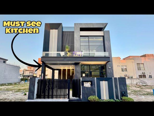 Stunning Ultra Modern 5 Marla Designer House For Sale in Dha Lahore