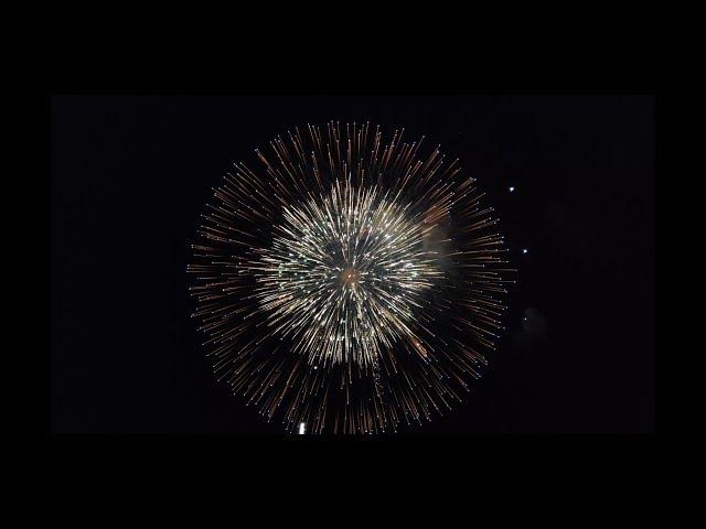 Spectacular Maltese Fireworks Display with HUGE Shells, up to 27 inches! Zurrieq, Malta, 2019