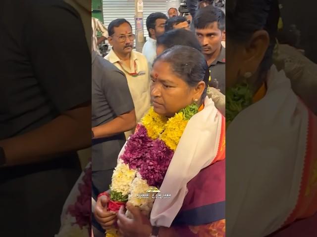 Telangana home Minister Seethakka at Secunderabad ujjaini Mahakali Temple #youtubeshorts