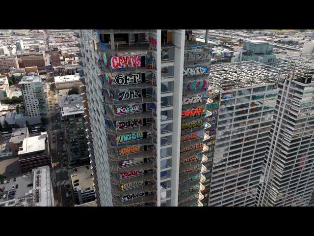 LA Graffiti Skyscappers