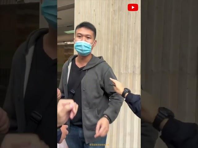 精華版｜【自告奮勇】男子疑舉報事主吸煙，被事主諷刺: 關你咩事 | 香港新聞突發時事合集 Hong Kong Breaking News Collection #shorts