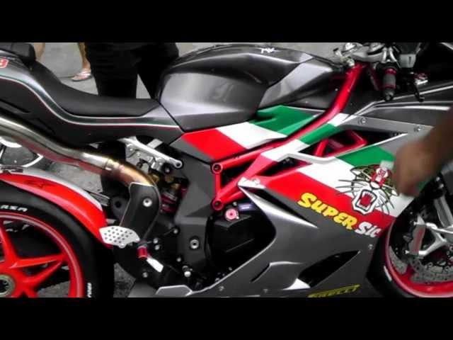 Superbike Sharnaaz Ahmad - MV Agusta F4RR