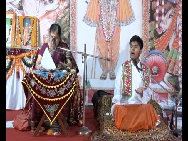 Dori Dori Aavat (With Pujya Jiji Shri Nikunjlata betiji at Vile Parle)