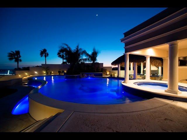 Luxury Waterfront Home for Sale in Gulf Breeze, FL | Luxury Homes Pensacola