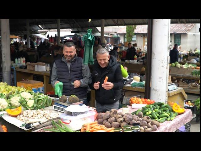 LUDNICA NA ZELENOJ PIJACI U TRAVNIKU