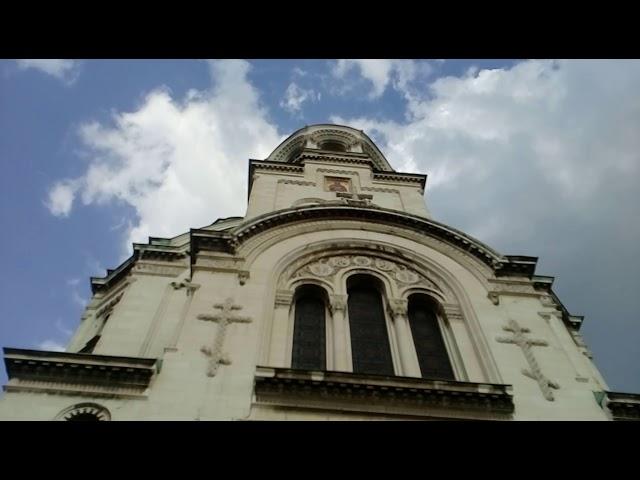 The AMAZING architecture of Orthodox Cathedral Alexander Nevsky in Sofia