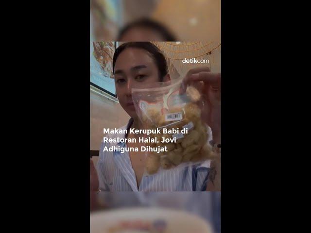 Konten Selebgram Jovi Adhiguna Makan Bakso Pakai Kerupuk Babi Dihujat