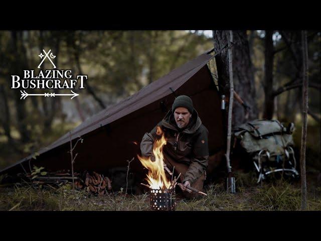 Solo Bushcraft Tarp Camp / Woolblanket / X-Fire 19