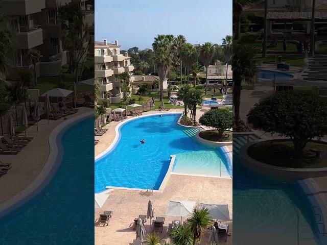 Today we’re grabbing some sunshine in the Algarve ️ #hotel #algarve #poolview #portugal #pool