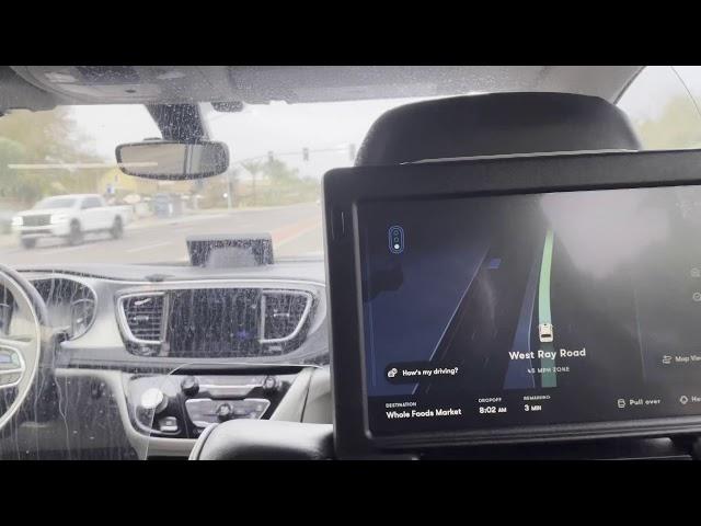 Driverless Waymo dropped me off at Whole Foods in Chandler, AZ