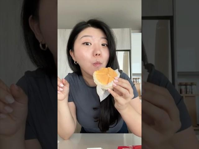 Trying Trader Joe's NEW Japanese Cheesecakes 