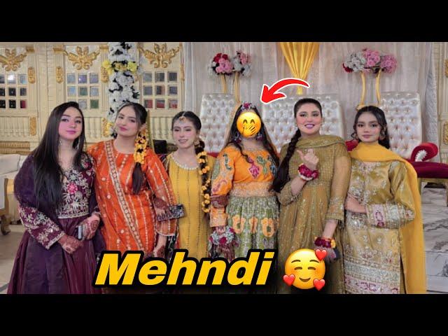 Mehndi Per Sab Cousins Ne Dance Kiya  || Mehndi Event 