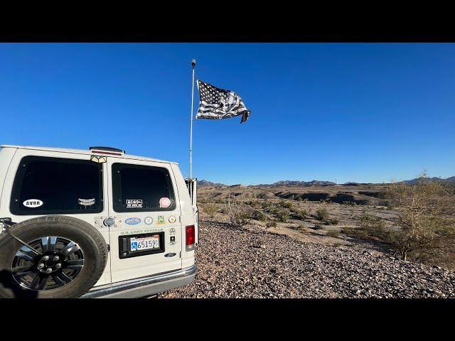 Strong winds in the wild. Life of a Vandwelling Nomad  ️