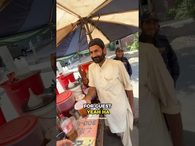 This is how FAISALABADI people TREAT me, I’m AMAZED #faisalabad #pakistan