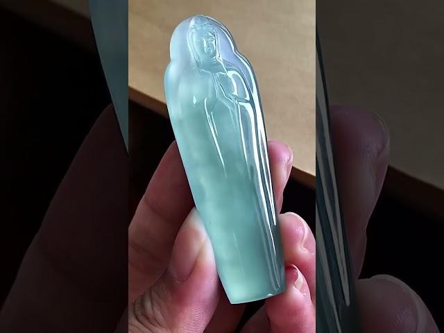 52935 翡翠觀音牌