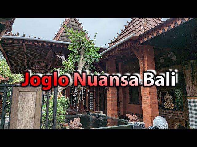 RUMAH JOGLO KLASIK NUANSA BALI - MAS CATUR NGADIROJO