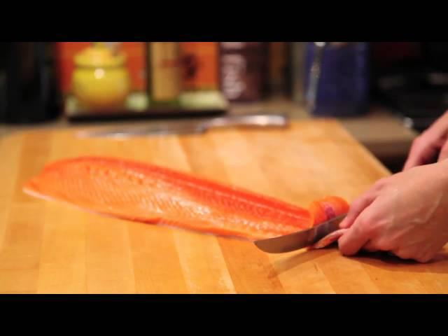 How to remove the skin from a fish fillet