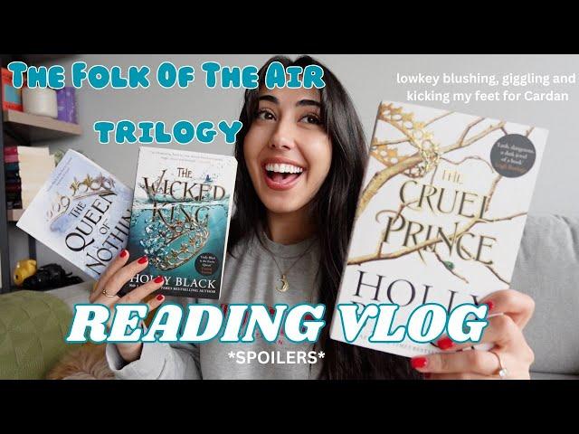 Reading The Folk Of The Air trilogy cruel prince series reading vlog *spoilers*