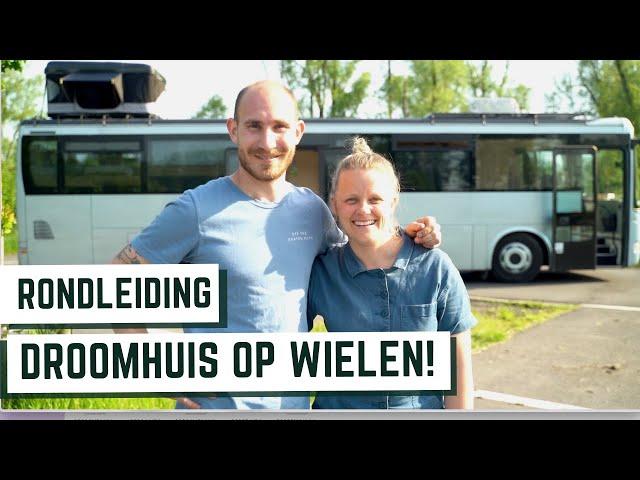 Wij VERBOUWDEN een BUS om tot HOTEL op Wielen!